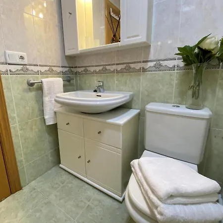 Coqueto Apartamento Cercano Al Corazon De Santiago סנטיאגו דה קומפוסטלה